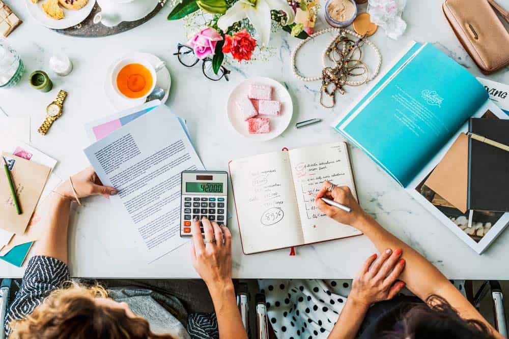 how much does a granite countertop cost